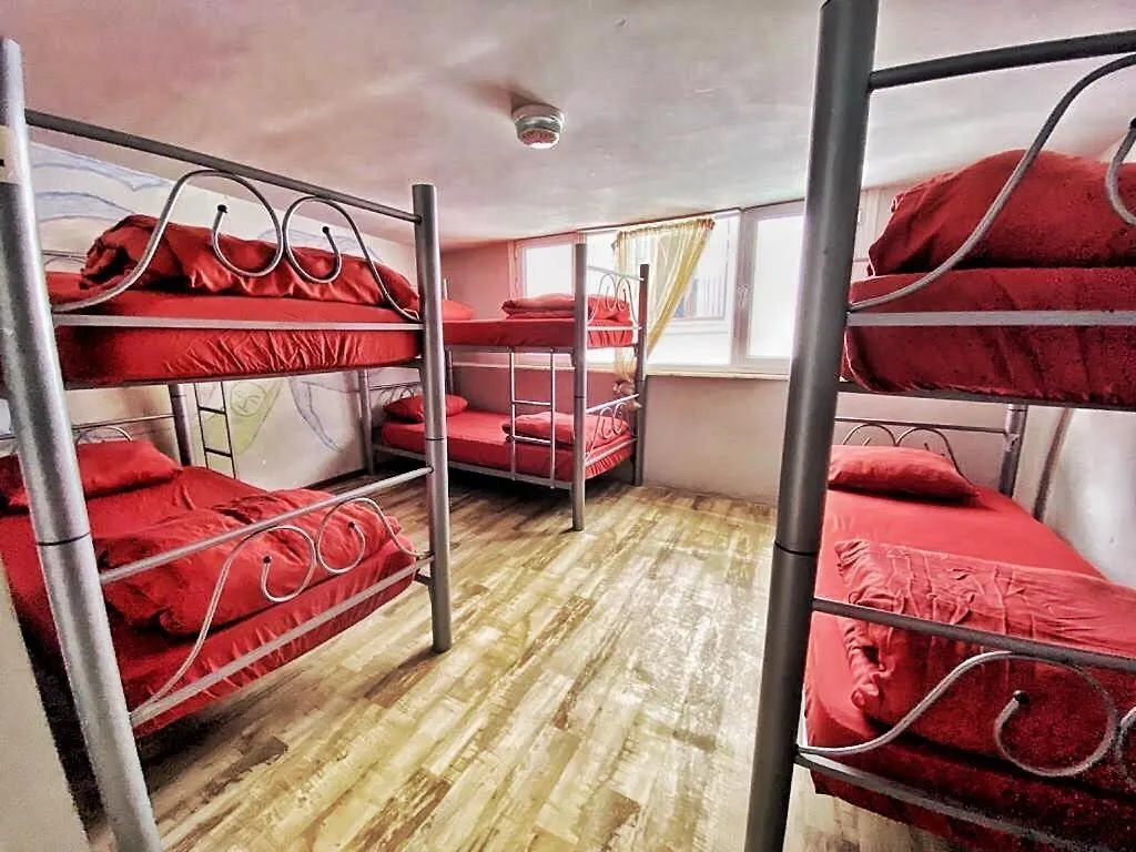 Lola Backpacker'S Hostel Isztambul Törökország